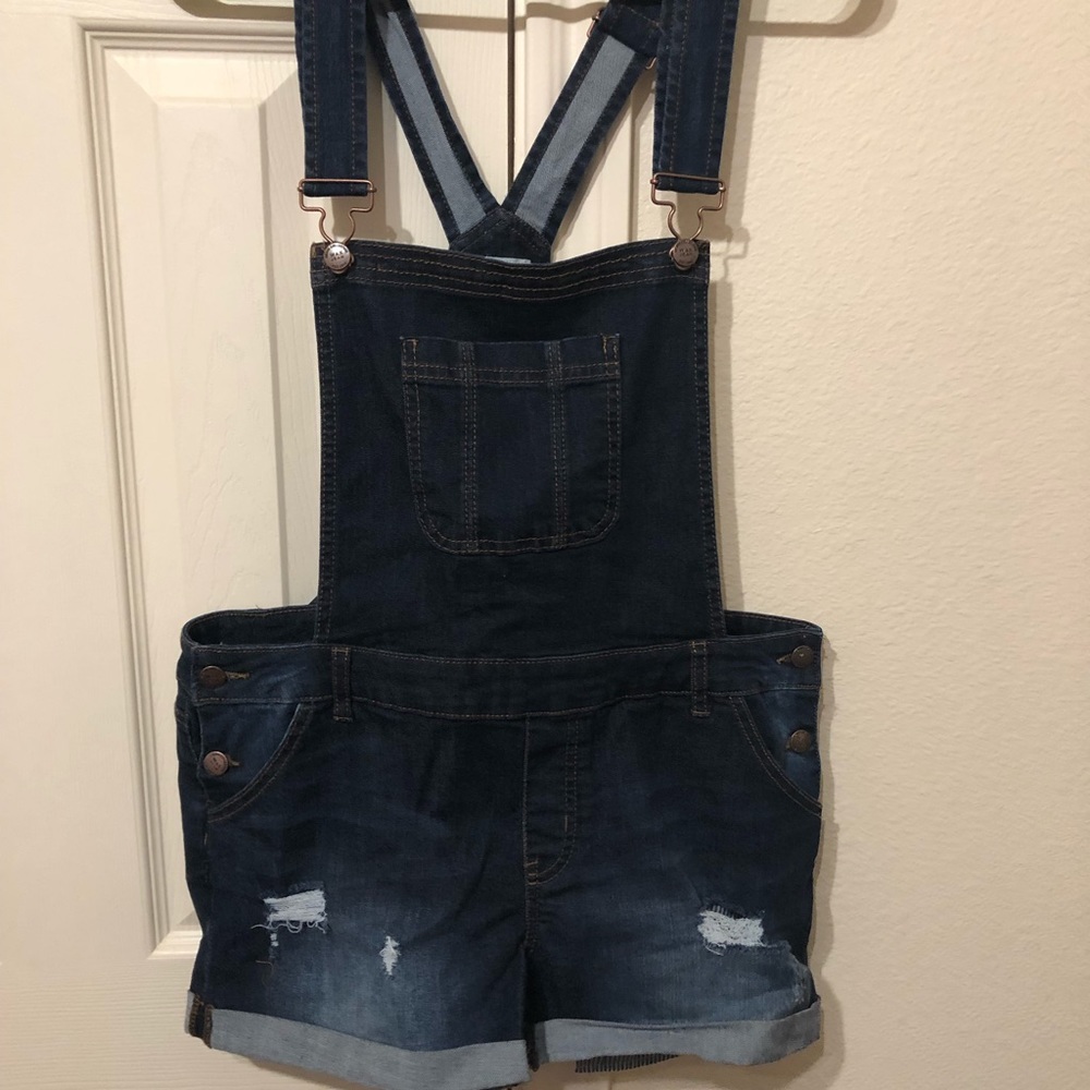 Distressed blue jean overall shorts!